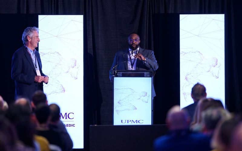 MaCalus Hogan, MD< MBA, David Silver Professor and Chair of Orthopaedic Care, USA and Mr Ray Moran, Medical Director and Consultant Orthopaedic Surgeon at UPMC Sports Surgery Clinic